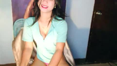 Snapshot of sweetjowa chatting on October 4, 12:36 pm jona online show from October 4, 12:36 pm
