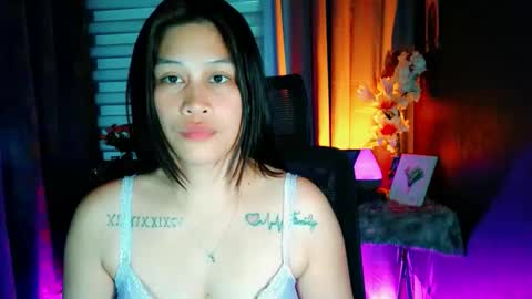 Sweet Jynn95 online show from February 27, 9:02 am