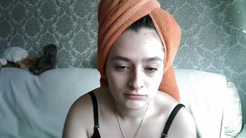 sweetliaison online show from October 30, 9:21 am