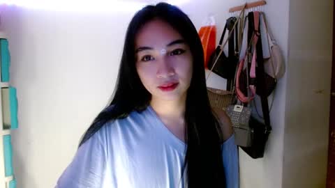 Lilly online show from March 10, 12:50 am