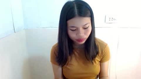 sweetlovely_68 online show from February 10, 1:14 pm