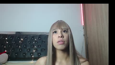 sweetmagic6 online show from March 10, 7:56 am