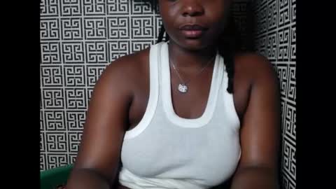 sweetnectarx online show from January 18, 1:25 am