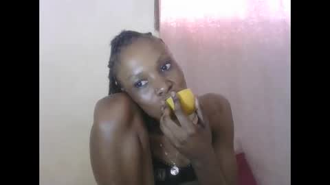 Snapshot of sweetpetite254 chatting on October 6, 8:10 am ESTHER online show from October 6, 8:10 am
