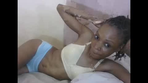 Snapshot of sweetpetite254 chatting on October 8, 8:31 am ESTHER online show from October 8, 8:31 am