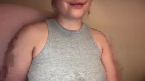 sweetssmashed online show from May 9, 2:17 am