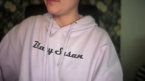 sweetssmashed online show from November 14, 10:00 pm