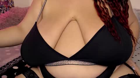 Maya online show from September 28, 12:36 pm