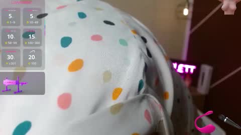 Scarlet online show from November 10, 12:41 pm