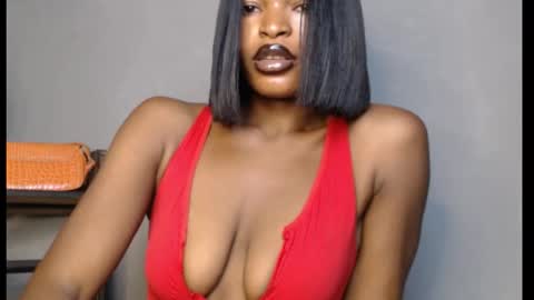 sweetxxboobsx online show from March 13, 8:39 am