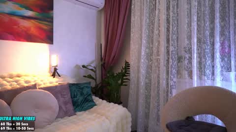 Snapshot of sweety_rinushka_ chatting on February 22, 5:46 pm Katerina online show from February 22, 5:46 pm