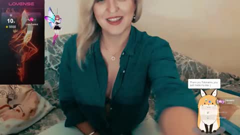 Snapshot of sweetyliza chatting on October 15, 11:48 pm Liza online show from October 15, 11:48 pm