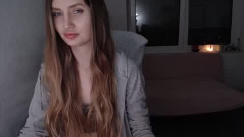  Flawori  online show from April 20, 11:08 pm