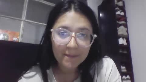 Snapshot of sweetyypeach chatting on October 13, 11:29 pm sweetyypeach online show from October 13, 11:29 pm