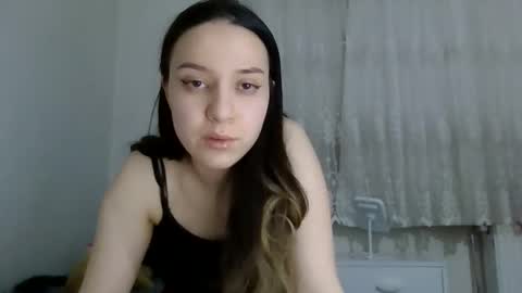 nur online show from February 21, 6:22 pm