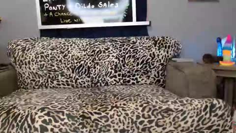 Nikki aka swinginmilf on ofs online show from September 21, 11:36 am