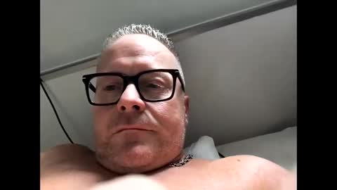 Swingrstarr online show from March 28, 12:28 pm