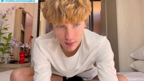 swoopyboy online show from February 11, 3:54 am