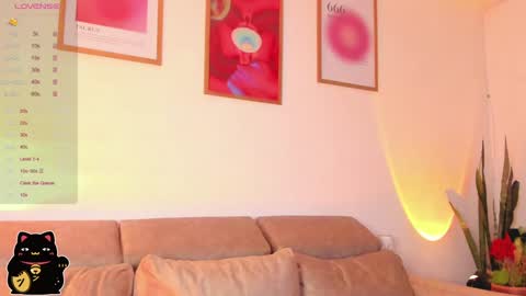 Snapshot of swt_blonde chatting on January 21, 10:41 pm Ambar online show from January 21, 10:41 pm