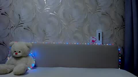 Ana online show from March 9, 2:18 am