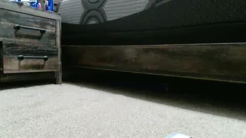 Snapshot of sxtn002 chatting on December 20, 1:25 am sxtn002 online show from December 20, 1:25 am