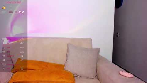 Call me Daian  Independient model online show from January 15, 6:33 am