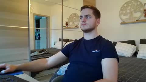 syl092 online show from January 8, 2:56 pm