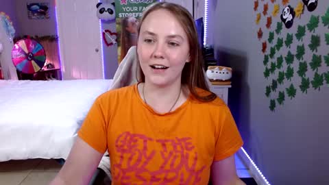 Jennah online show from March 10, 12:04 am