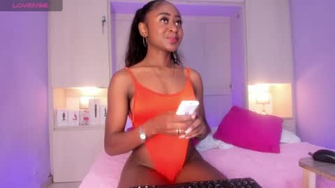 t4mmy_ online show from February 5, 5:09 am