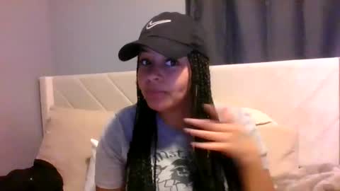 t_princess_t online show from December 4, 8:08 pm