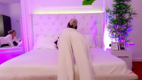 Arianna online show from April 1, 12:28 pm