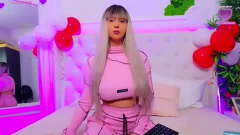 Arianna online show from February 17, 1:21 pm