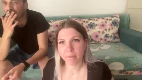 Alice online show from April 22, 2:13 pm