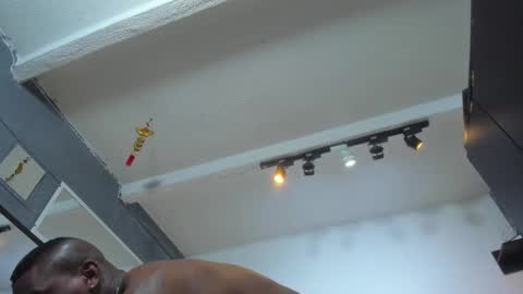 Snapshot of tafari_1 chatting on October 14, 11:41 pm Tafari Zulu online show from October 14, 11:41 pm