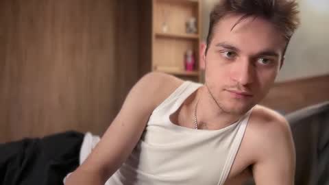 tai_fun online show from February 22, 9:17 pm