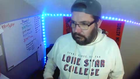 TaintNuzzler online show from February 12, 6:09 pm