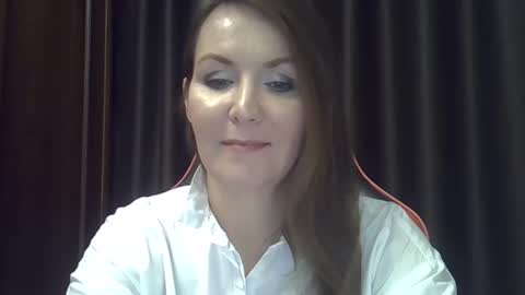 taisialucky77 online show from October 11, 7:39 pm