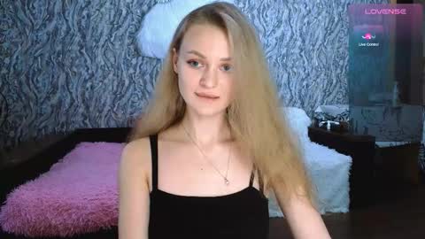 Im Taya  online show from October 4, 2:37 pm