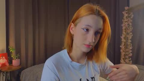 im Lally online show from November 7, 3:09 am