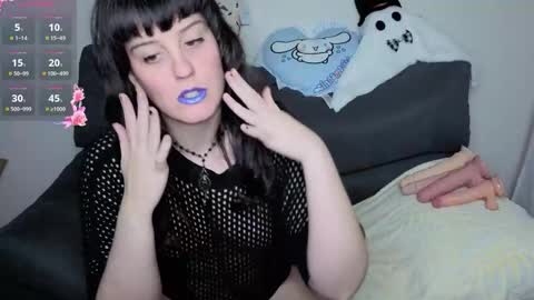 Talia Bloodina online show from November 13, 8:00 pm