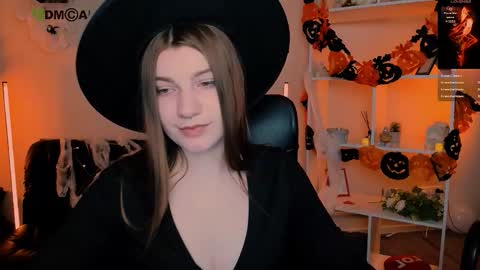 talia_seduce online show from October 25, 9:19 am