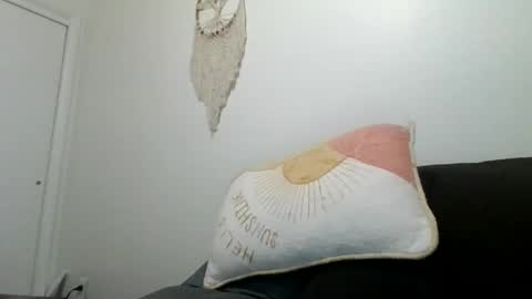 Lily Rhoades online show from April 13, 8:18 am