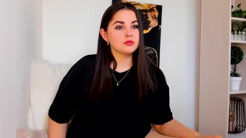 Snapshot of talla_la chatting on March 11, 7:14 am Talla online show from March 11, 7:14 am