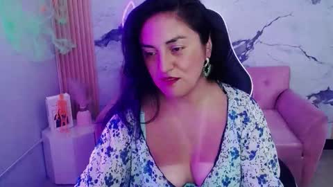 Snapshot of tamara_ch1 chatting on October 17, 10:47 pm tamara_ch1 online show from October 17, 10:47 pm