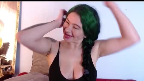 Tammy Modelo independiente YEAH online show from November 30, 9:22 pm