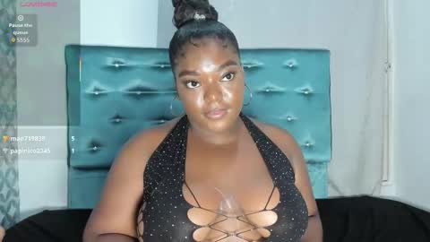 tamaramilleer online show from February 26, 6:39 am