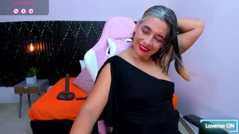 Snapshot of tammylynn45 chatting on March 3, 6:13 pm Tammy Lynn online show from March 3, 6:13 pm