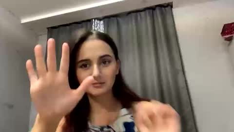 Jane online show from October 24, 9:43 am