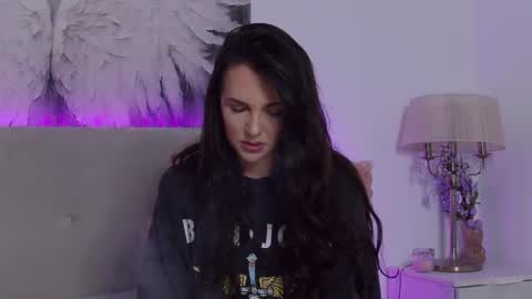 Tania Amore online show from November 14, 8:55 pm