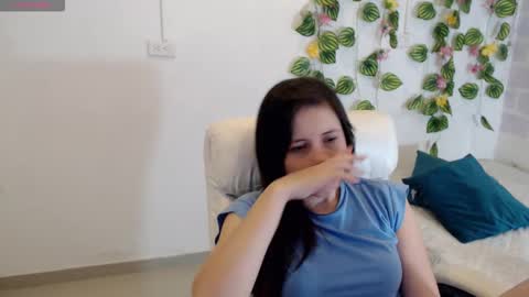 Tania  online show from October 11, 8:01 pm